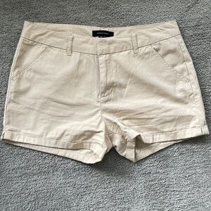 EC Atmosphere Cotton Khaki Short - Size 6